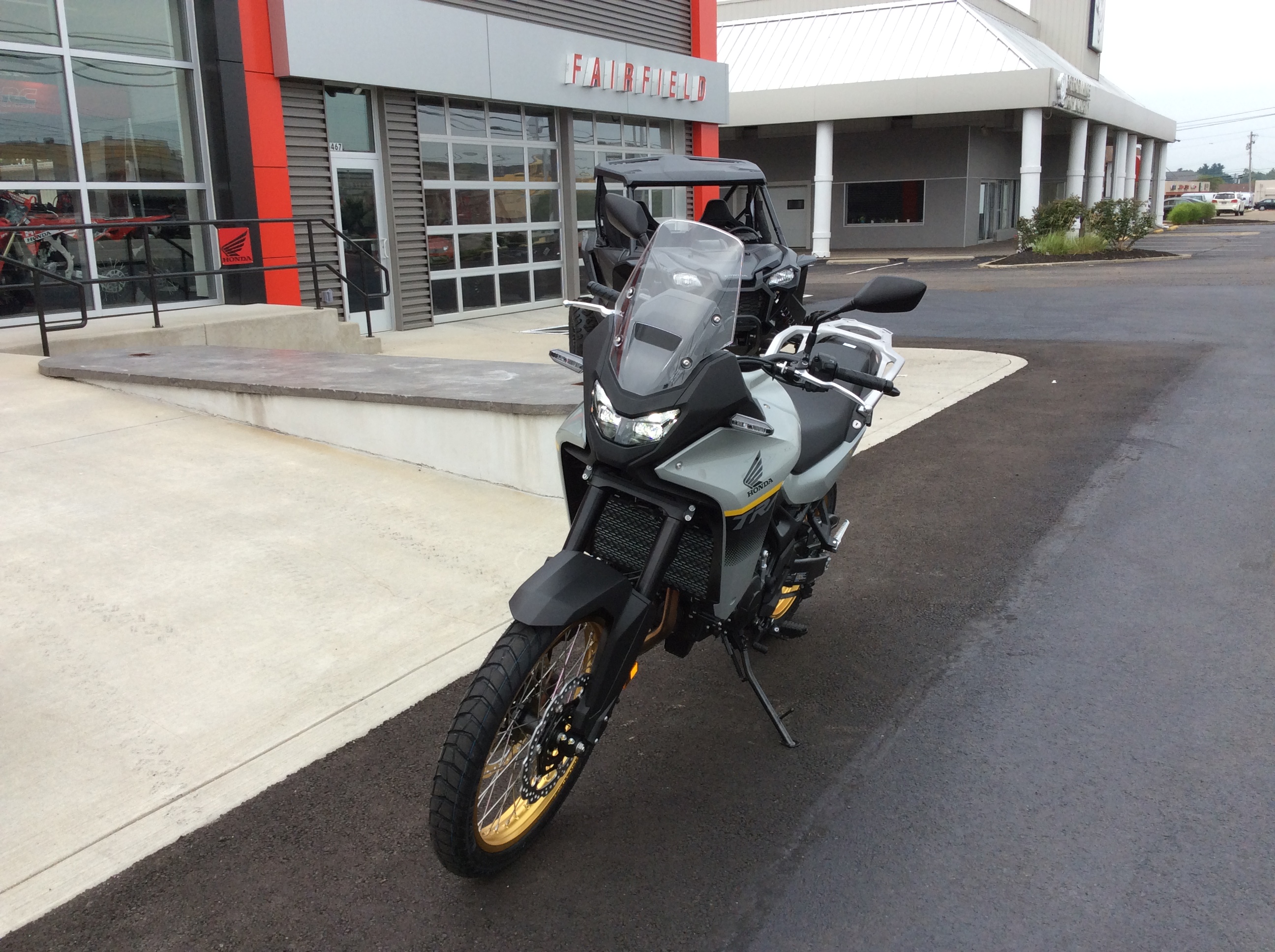 2025 Honda TRANSALP - Photo 3